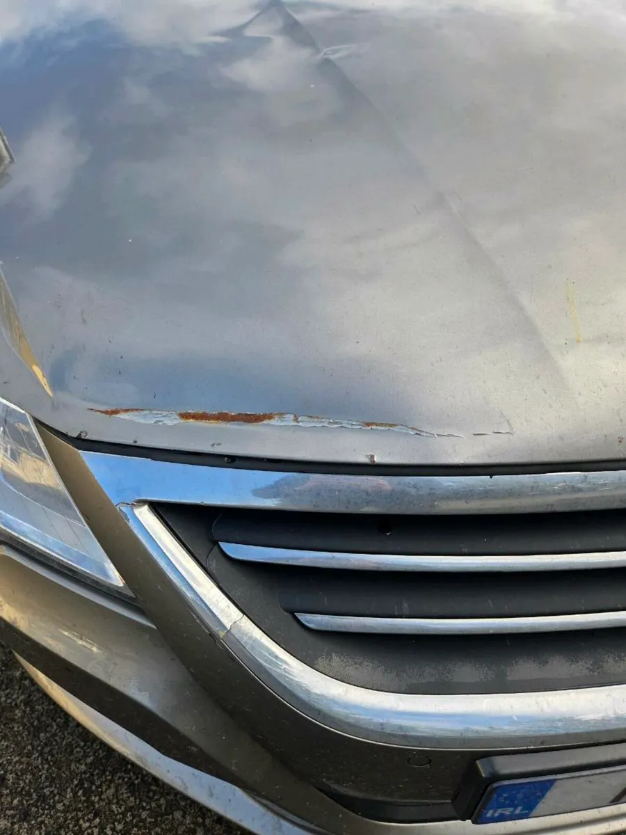 Volkswagen Passat 2011 - Image 4