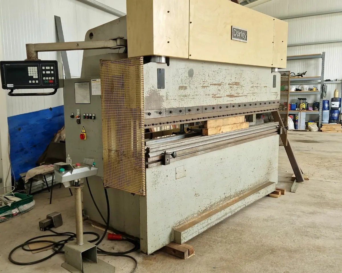 Darley  EHP110 110 Tonne Press Brake - Image 2