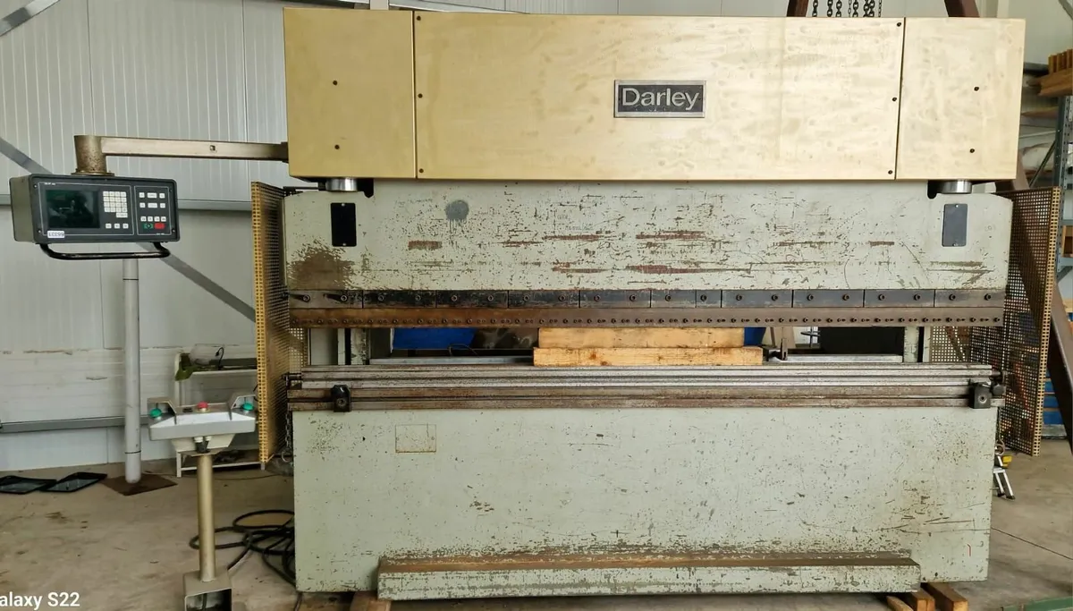 Darley  EHP110 110 Tonne Press Brake - Image 1