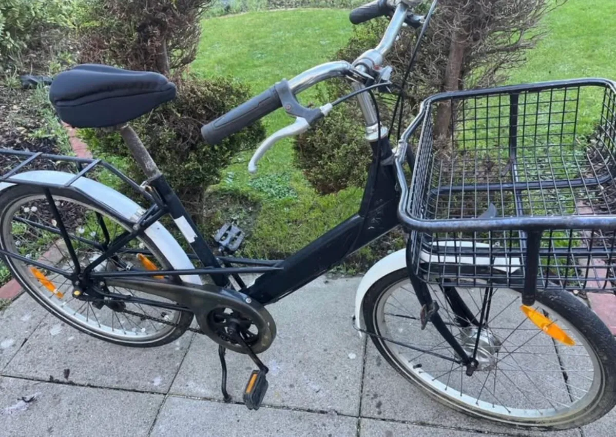 Pashley delivery bicycle