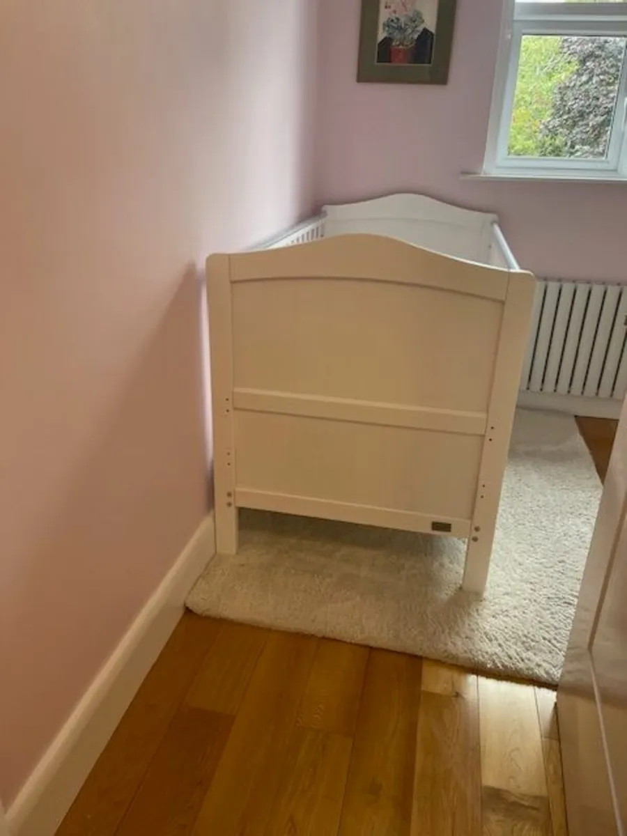 Childs cot bed - Image 3