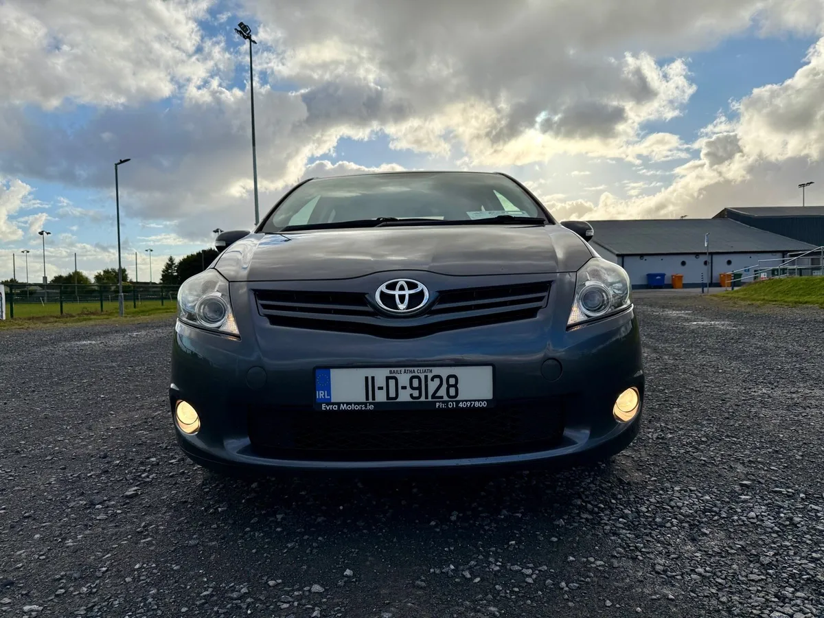 Toyota Auris 1.33 Petrol NEW NCT - Image 3