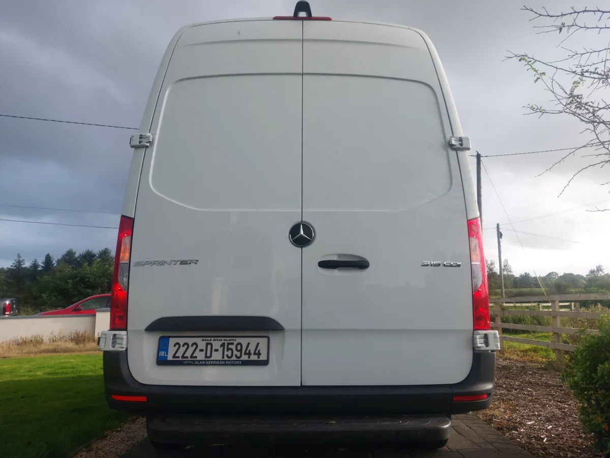 MERCEDES-BENZ SPRINTER 222' 112K KMS - Image 2