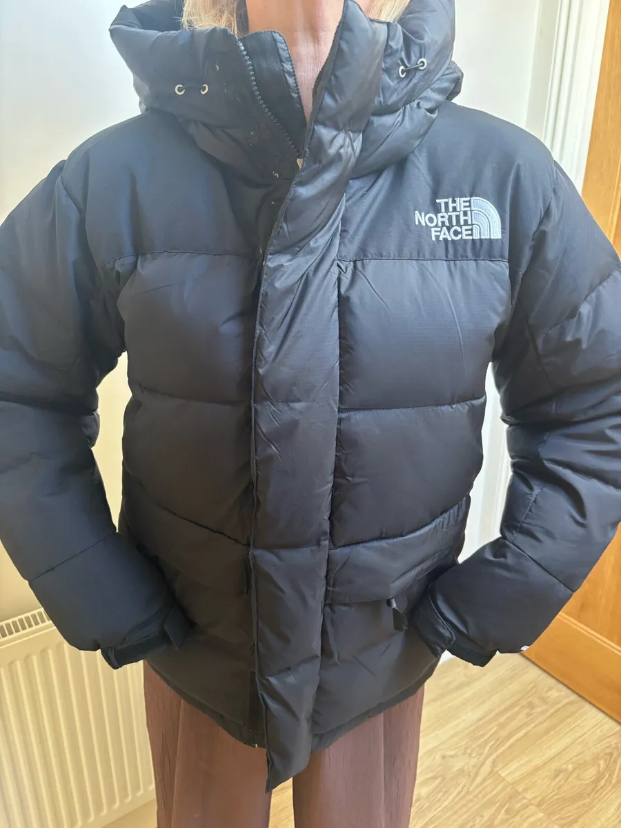 Black puffer jacket - Image 1