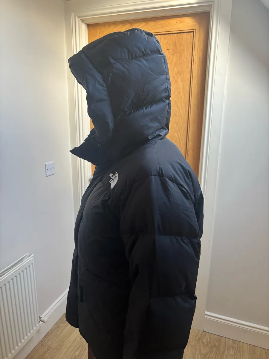 Black puffer jacket - Image 4