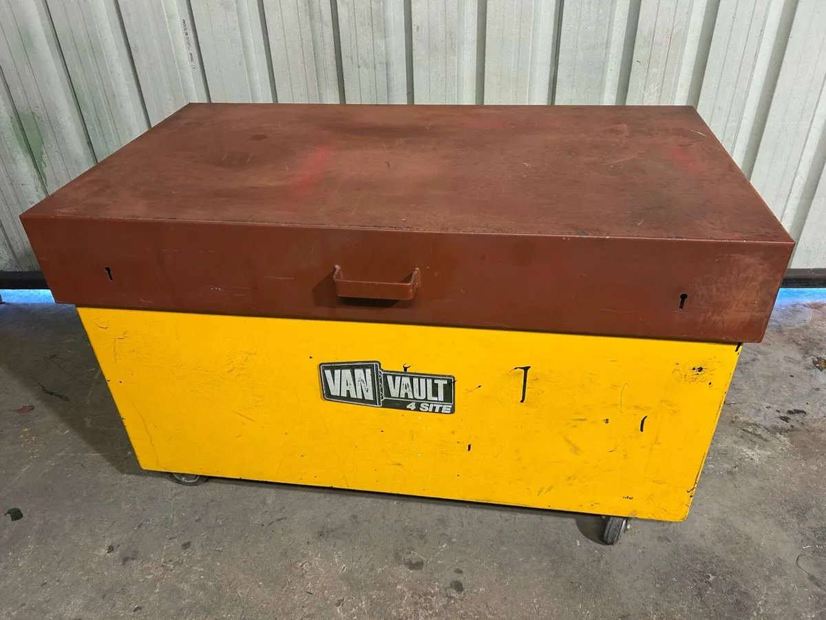 Van vault site box - Image 1