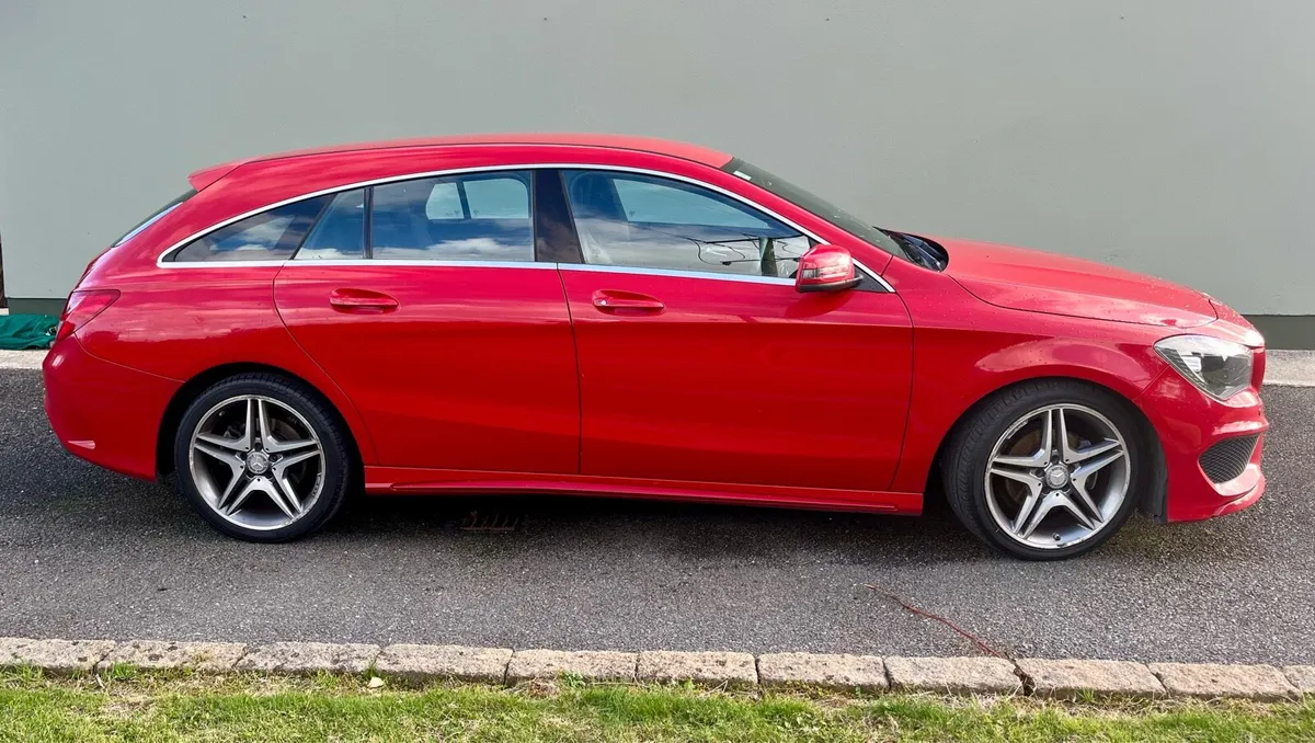 Mercedes C180 Shooting Brake (AMG body kit) - Image 1