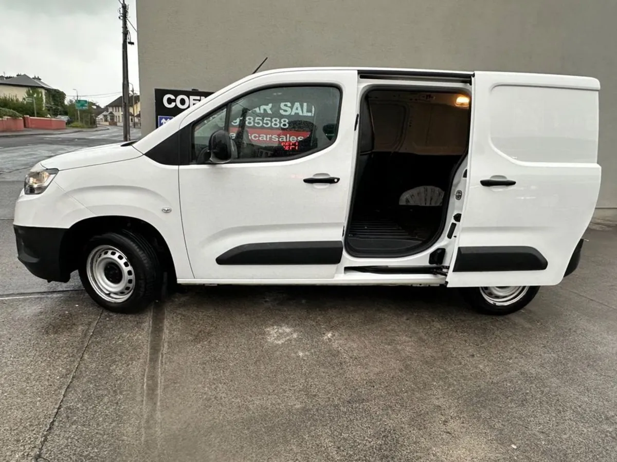 Toyota Proace 1.5d 102 GX SWB -  13999 Plus Vat - Image 2