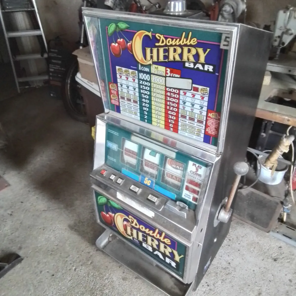 Old vintage  fruit  machine retro looking - Image 3