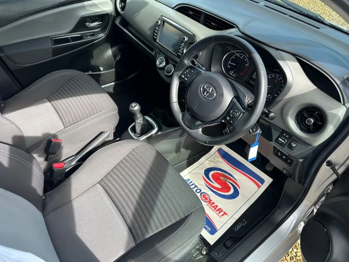 Toyota Yaris 1.0 Luna Petrol 67km - Image 2