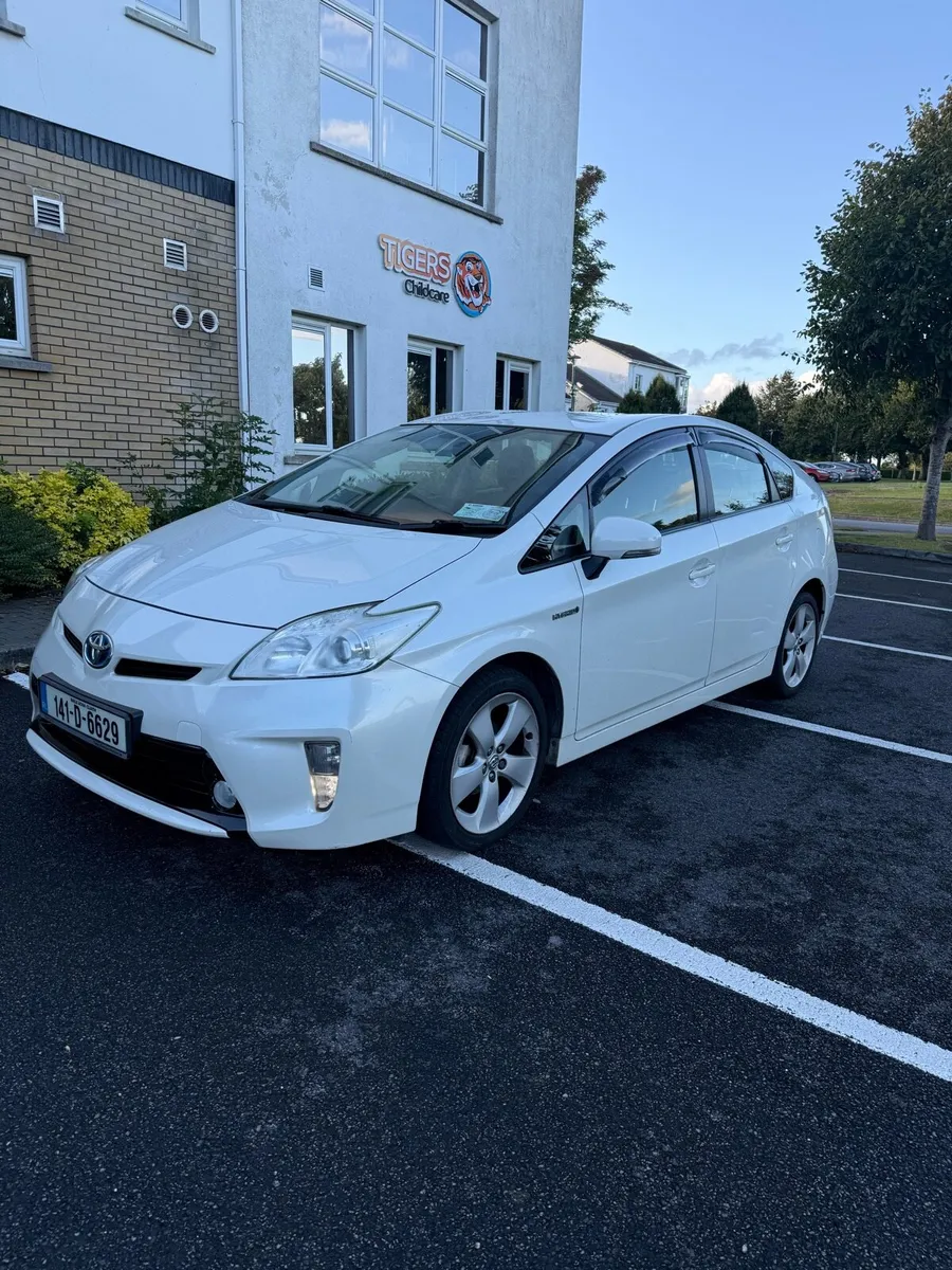 Toyota Prius 2014 Ex Taxi Nct 12/25 Tax 9/25 - Image 3