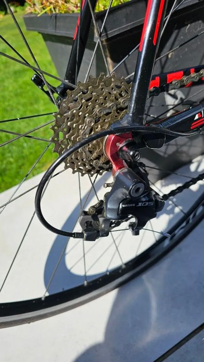 Cube Attempt Road Bike - Image 4