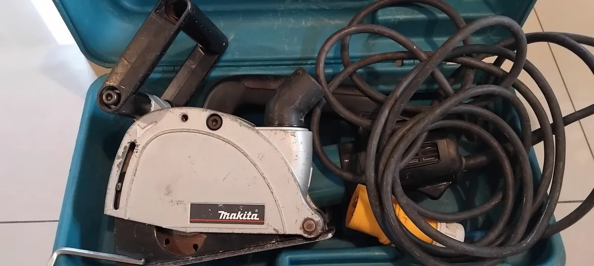 Makita SG1250 Wall Chaser 110v - Image 1
