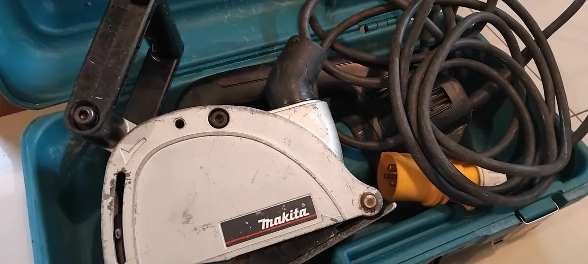 Makita SG1250 Wall Chaser 110v - Image 2
