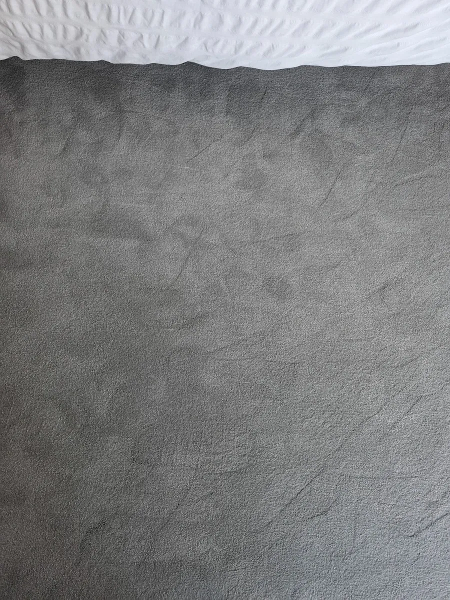 Carpet cut off - Image 2