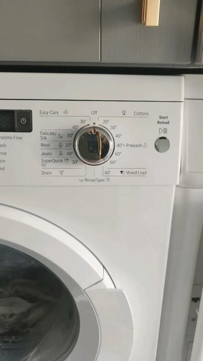 Bosch washing machine - Image 2
