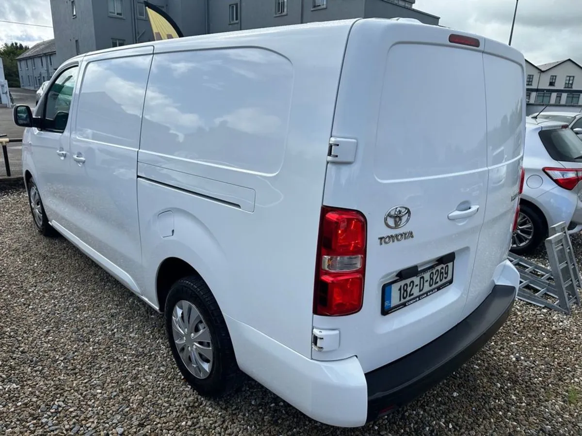 Toyota Proace 2.0d 150 LWB GX 114Km - Image 4