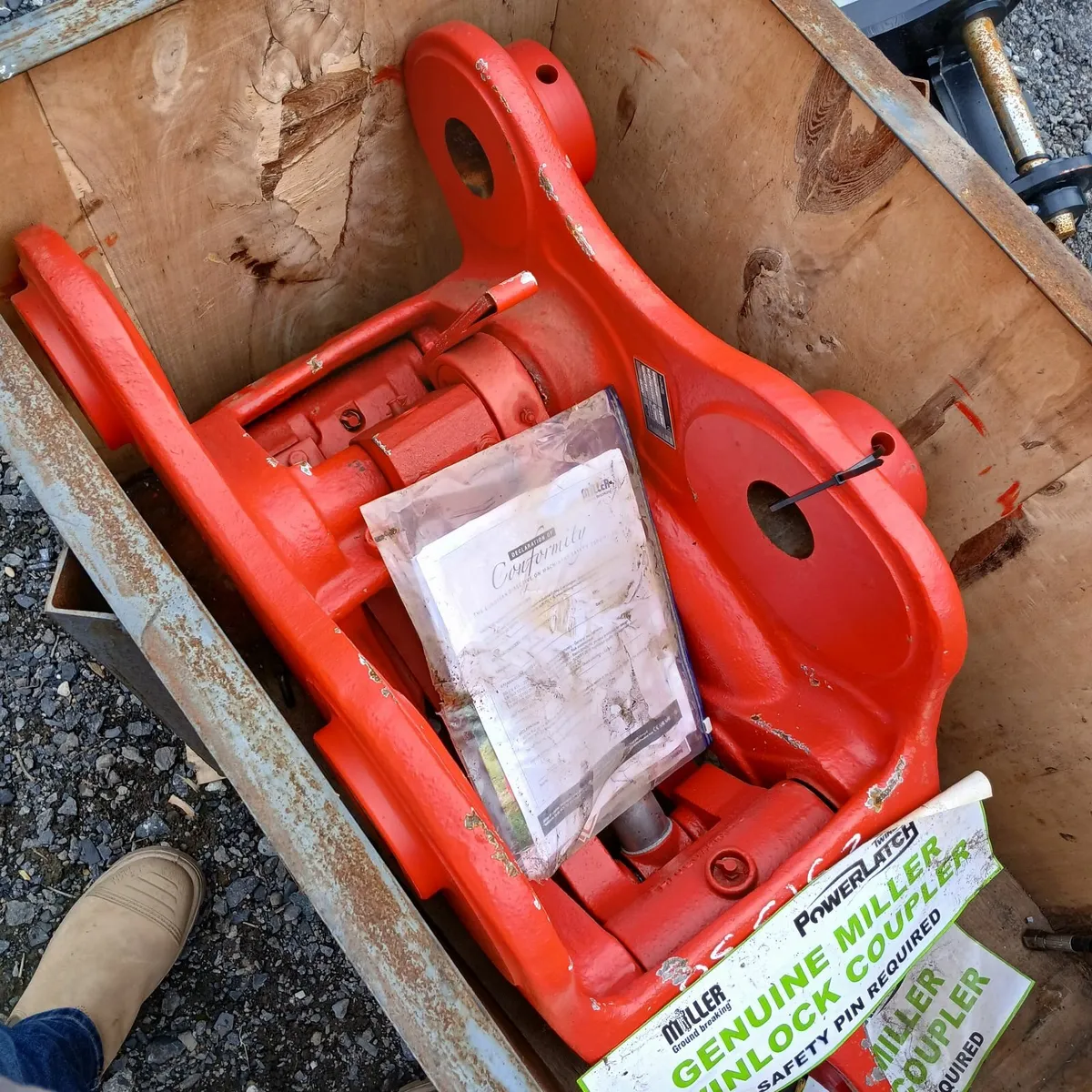 New Miller Hitch - Image 1