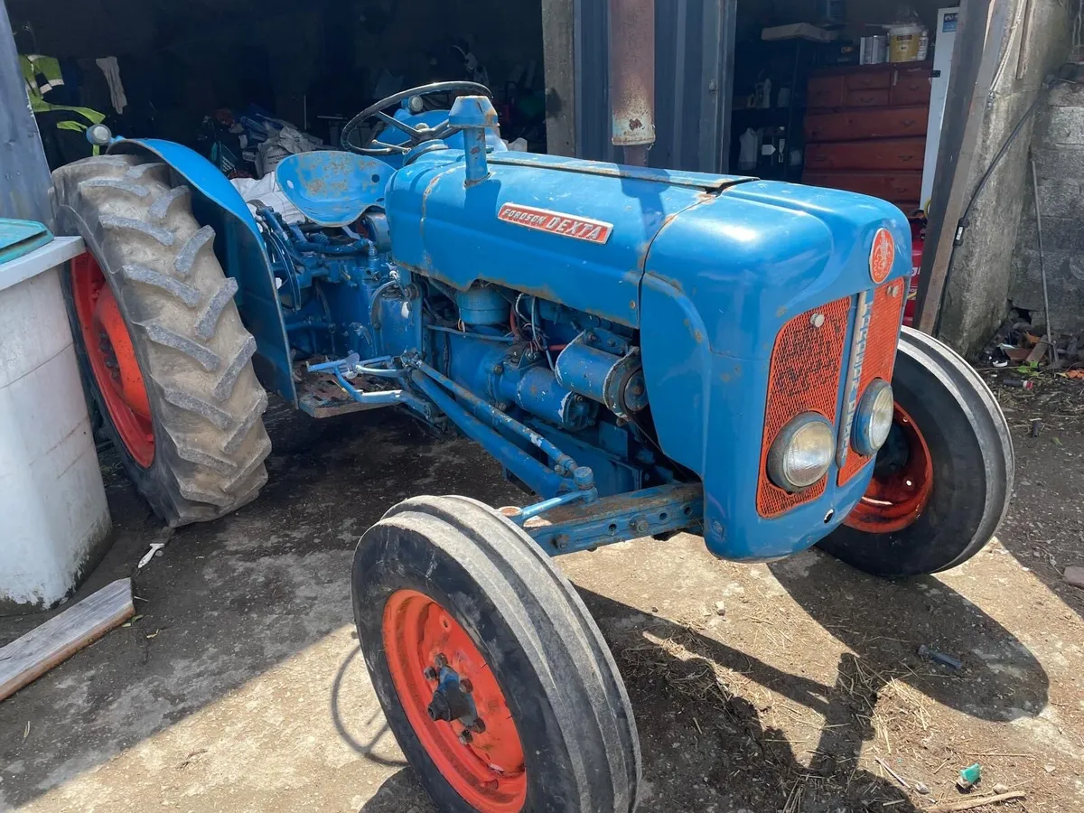 Fordson Dexta Tractor - Image 2