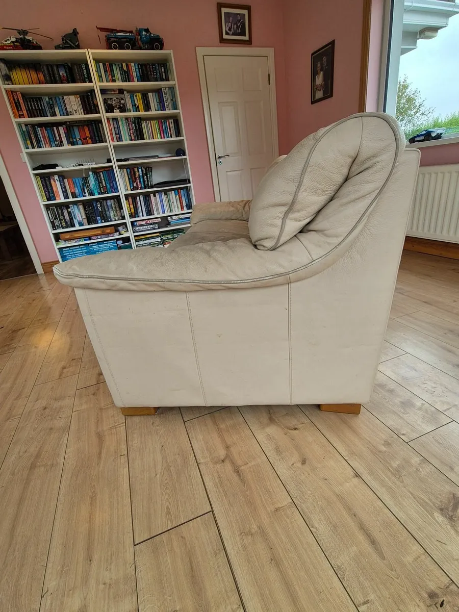 Leather Natuzzi Couch Set - Image 3