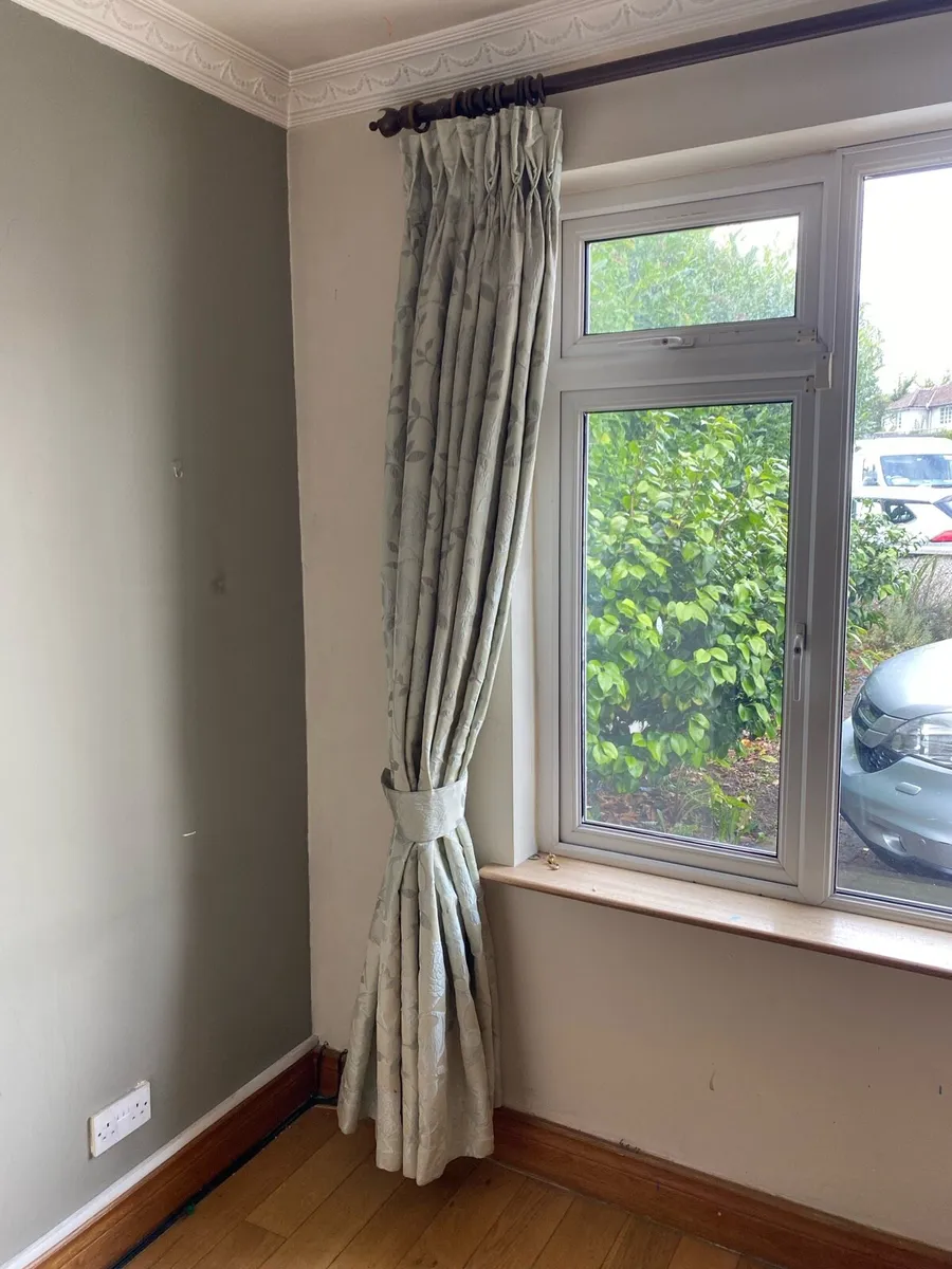 Curtains - light green color - Image 2