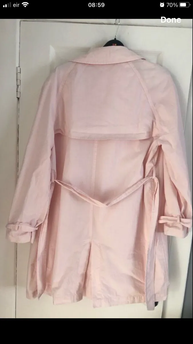 Ladies stunning coat size 8 €15 - Image 2