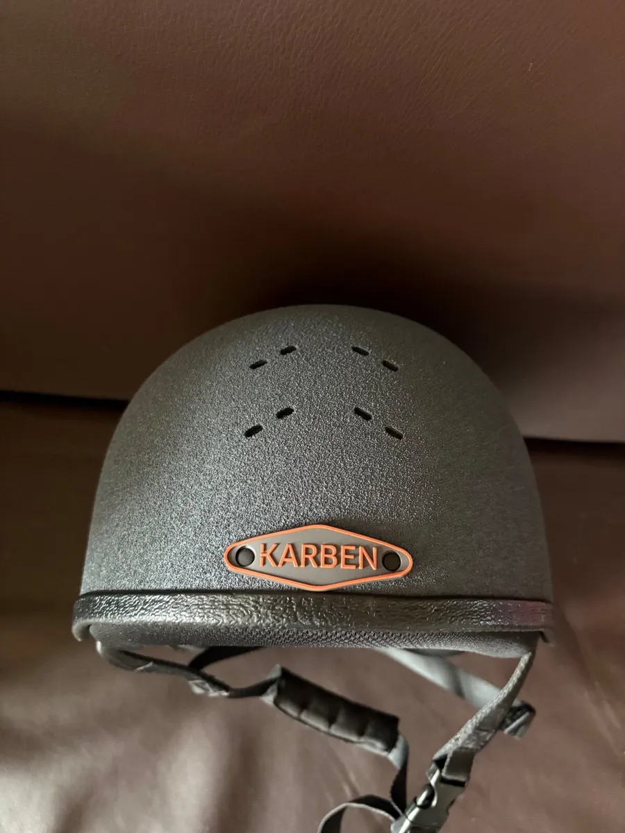 Horse riding helmet - Karben size 57 - Image 1