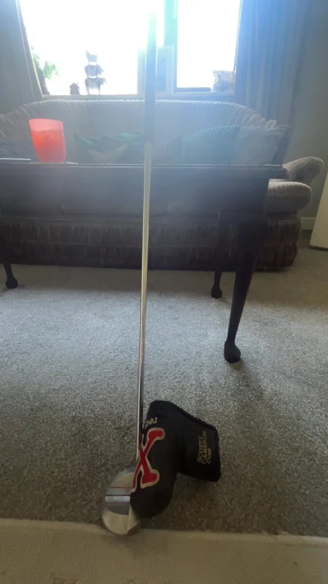 Scotty Cameron red ❌ Putter - Image 2
