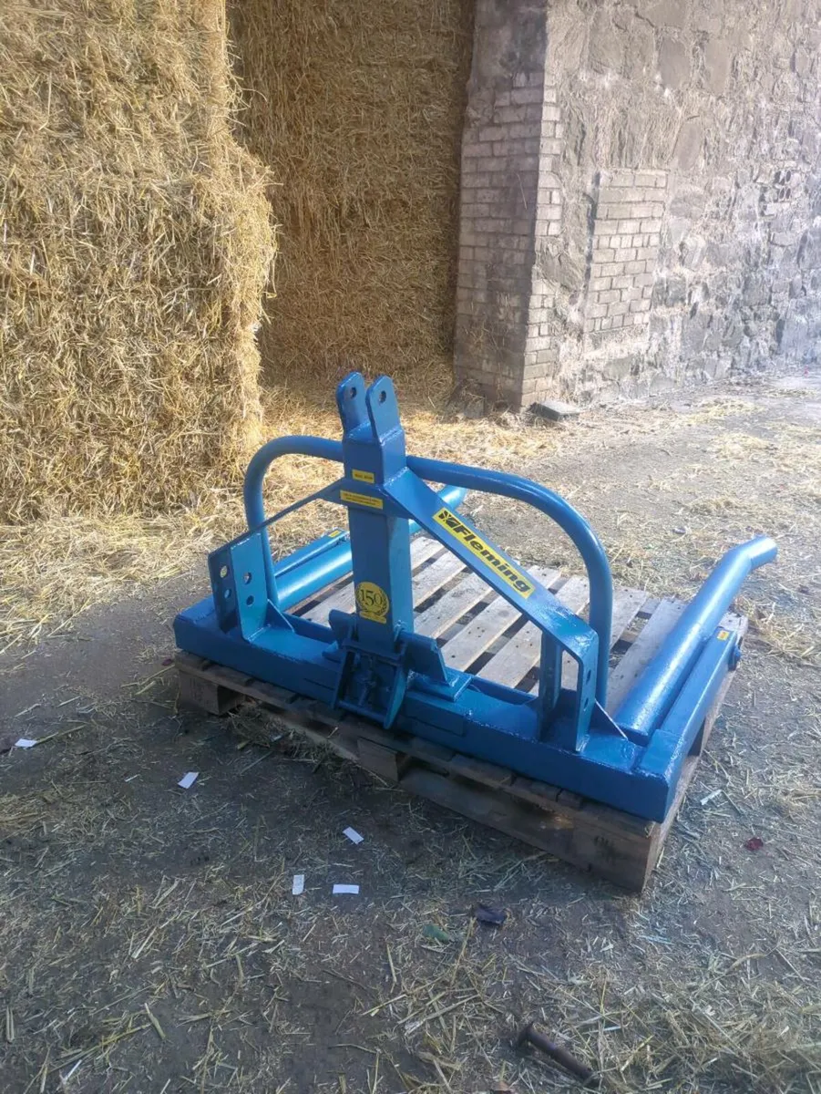 Fleming Bale Lifter - Image 3