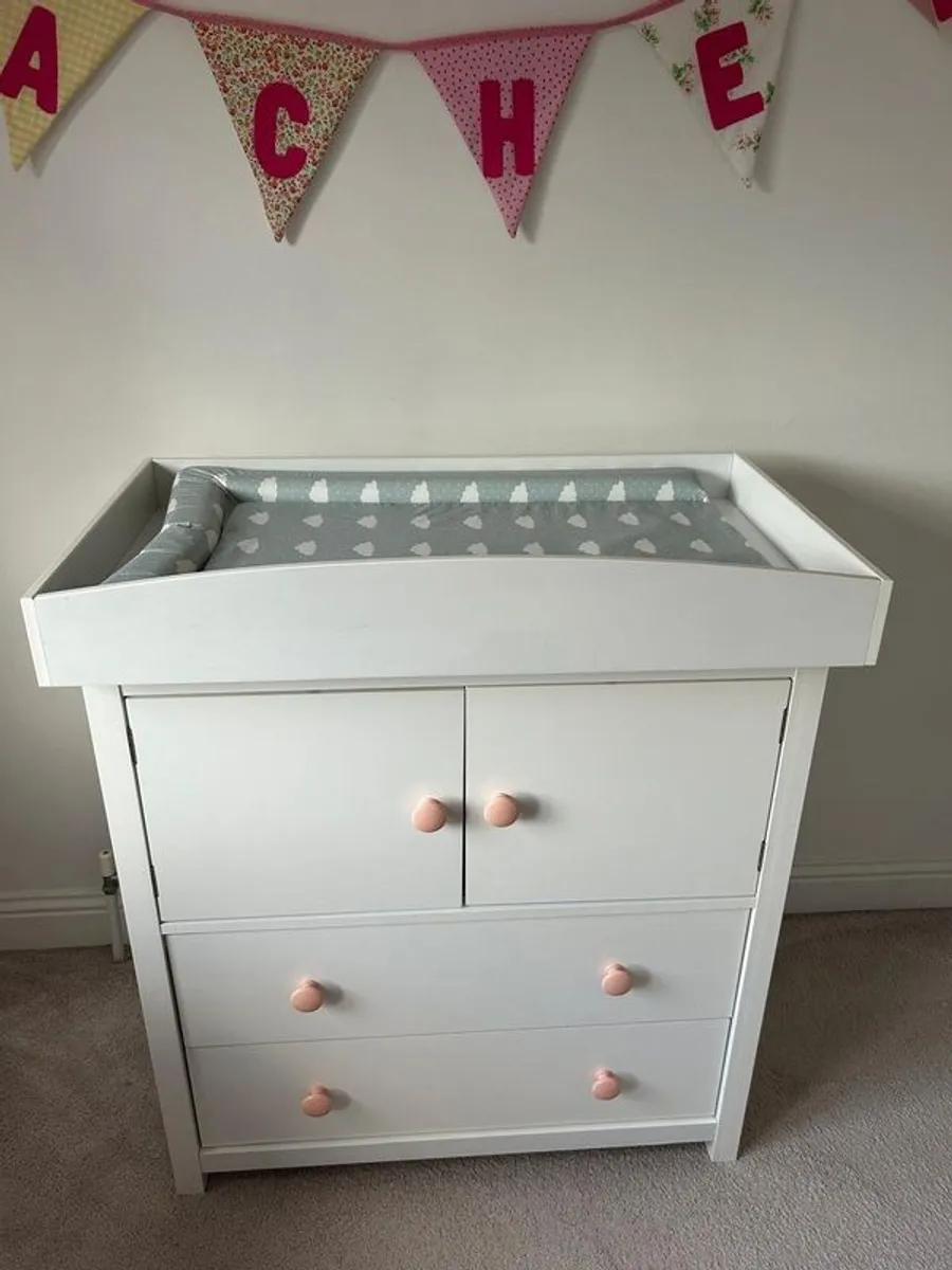 Changing table with drawer unit (removable top) - Image 1