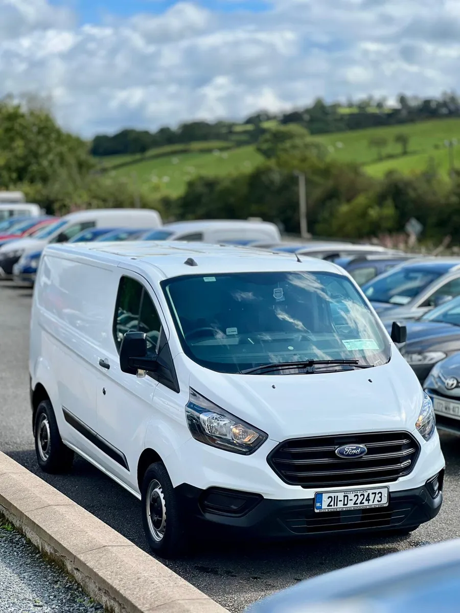 Ford Transit 2021 - Image 1