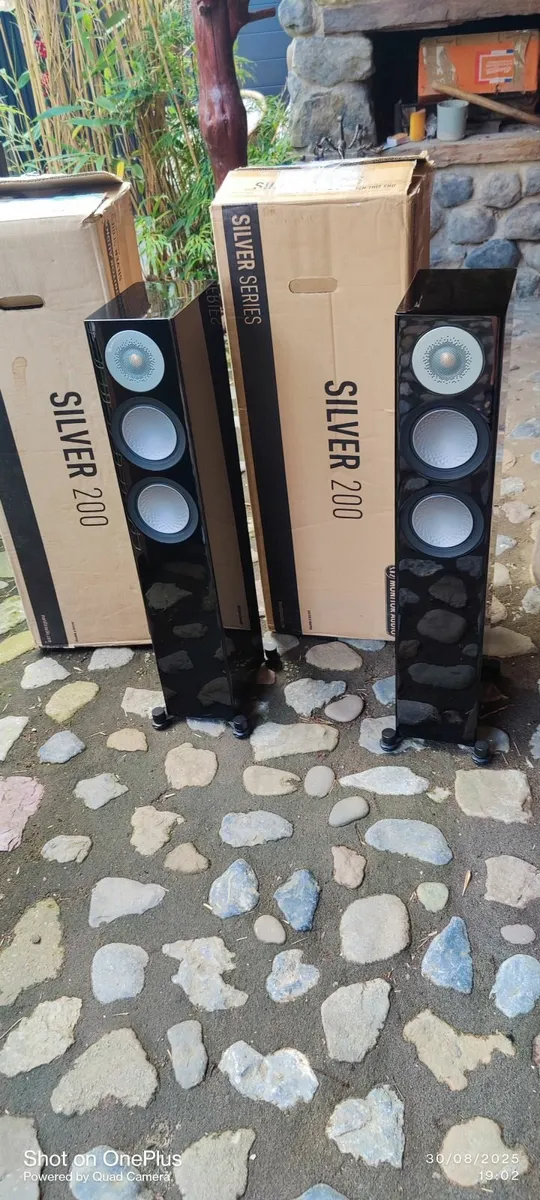 Monitor audio silver 200 piano black - Image 1