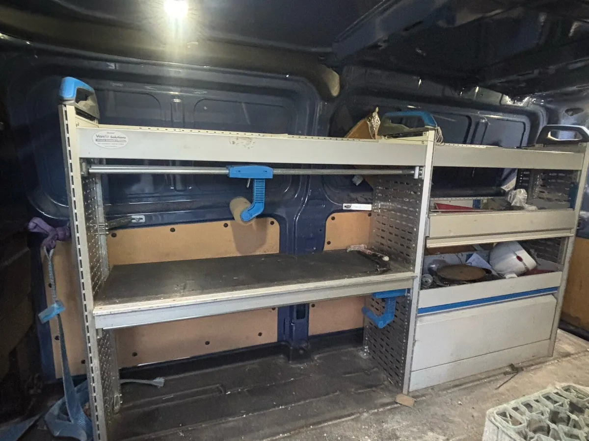 Van shelving - Image 4