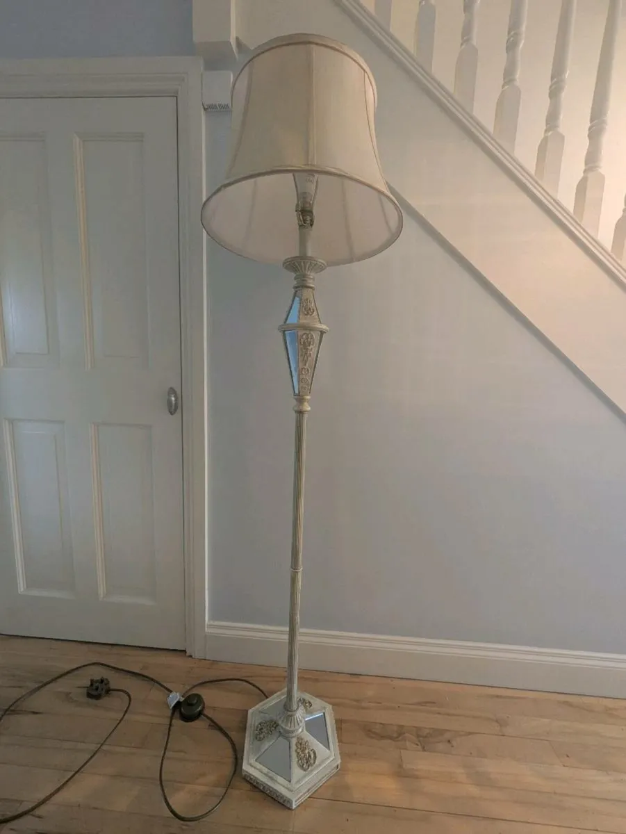 Vintage style Standard lamp - Image 1