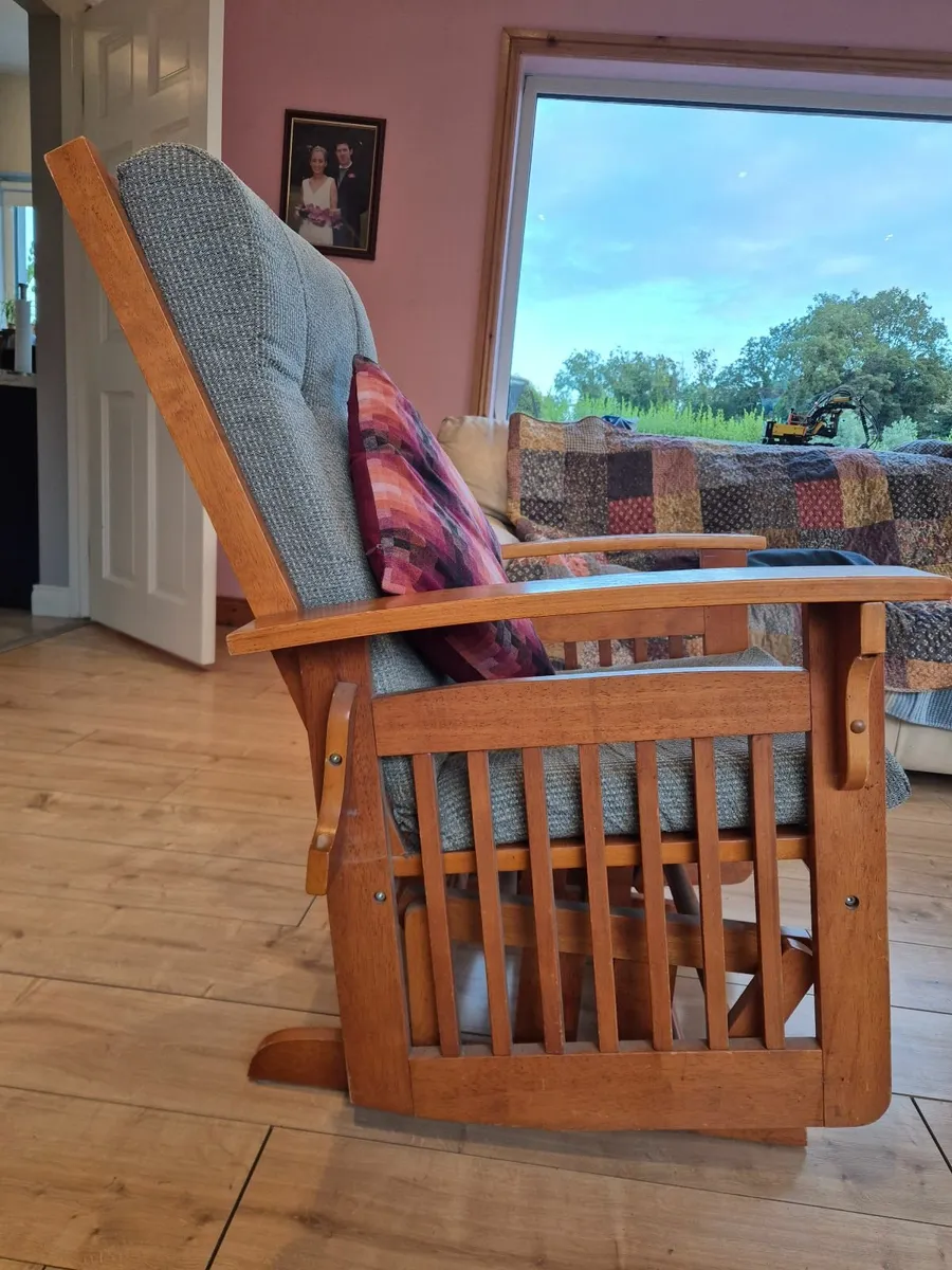 Rocking Chair - Image 3