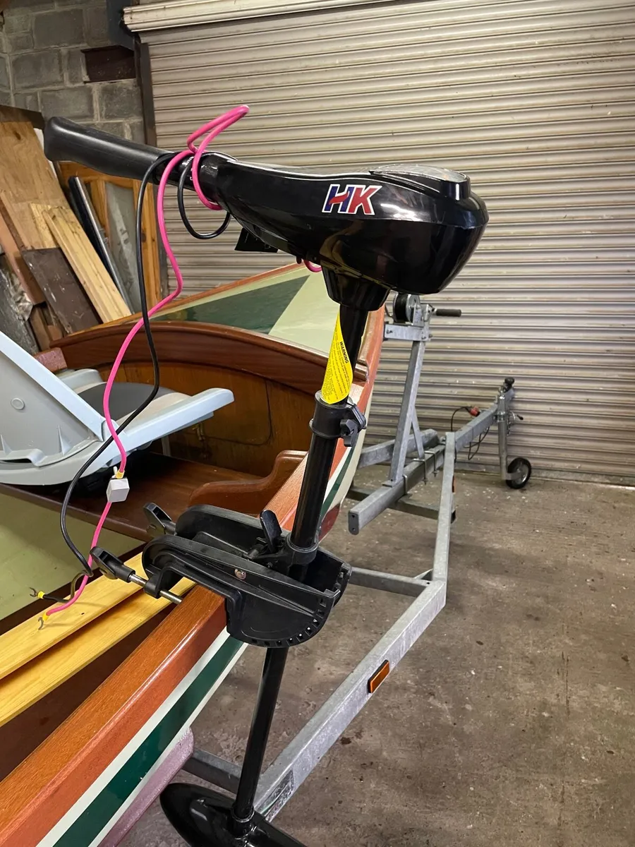 Electric trolling motor - Image 1