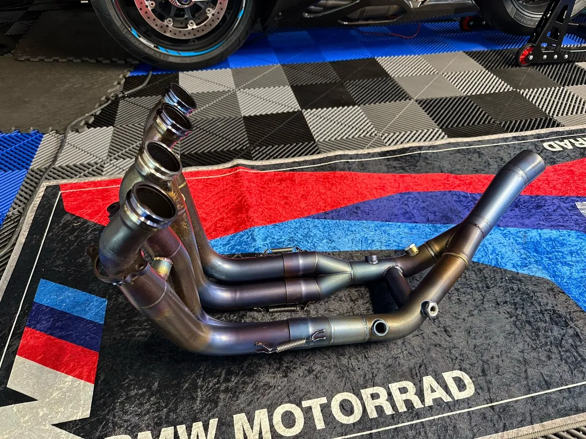 Bmw S1000r Akrapovic sports exhaust system - Image 2