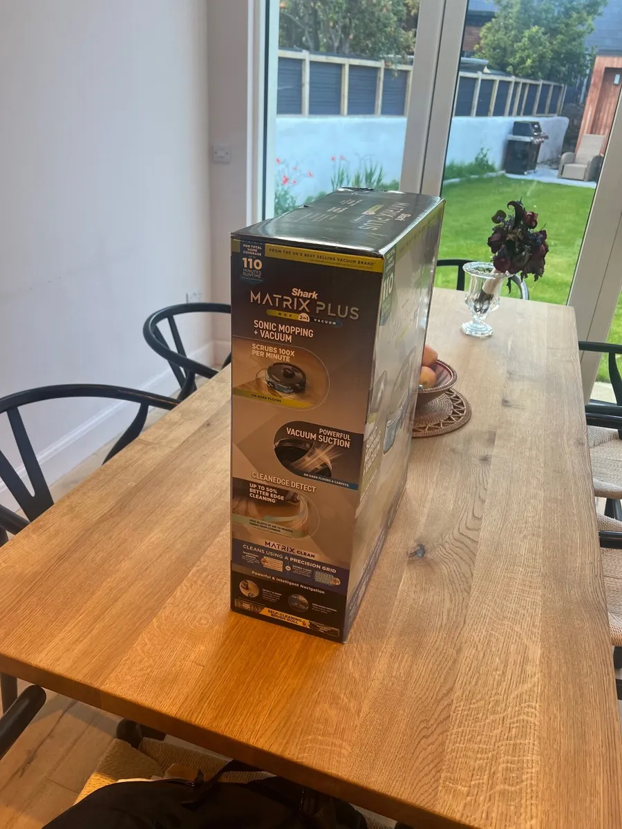 Shark Matrix Plus 2 In 1 Robot Vacuum - Image 2