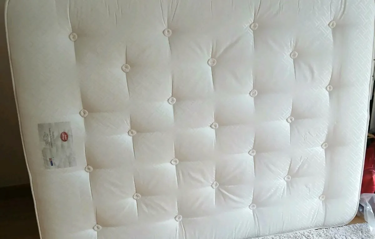 King Size Mattress -Firm - Image 3