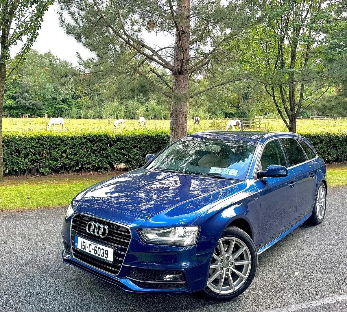 2015 Audi A4 2.0 TDi Estate High Spec Sline - Image 2
