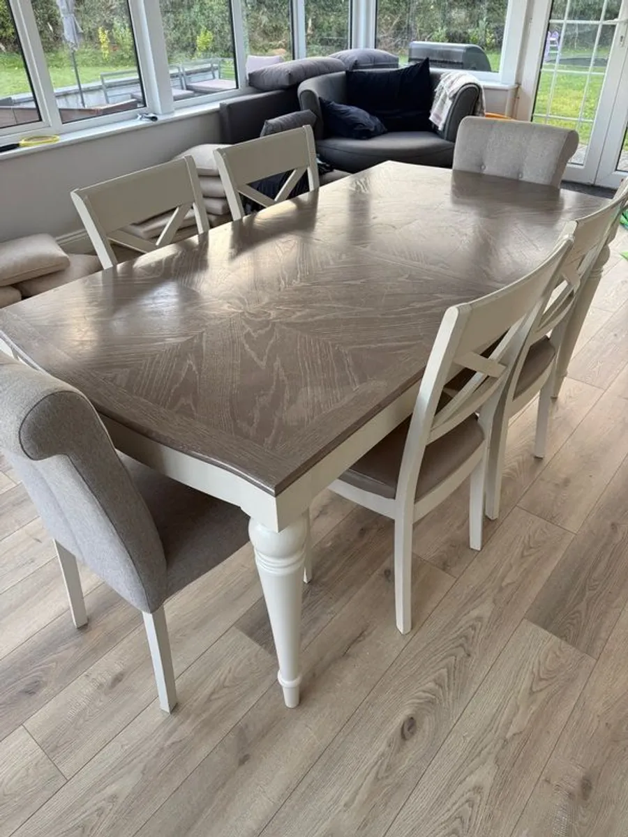 6 Seater Dining Table and chairs - Image 2