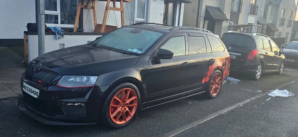 Skoda Octavia VRs 2014 - Image 2