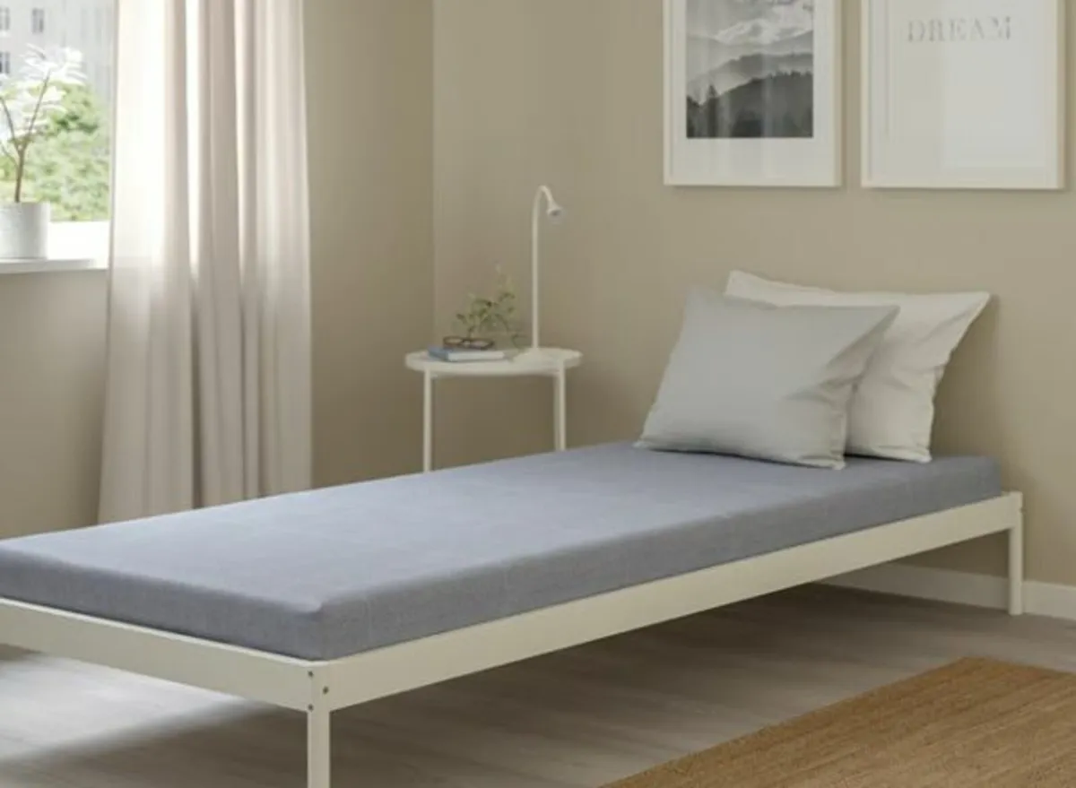 Almost New Single Foam Mattress - Easy to Carry - Image 4