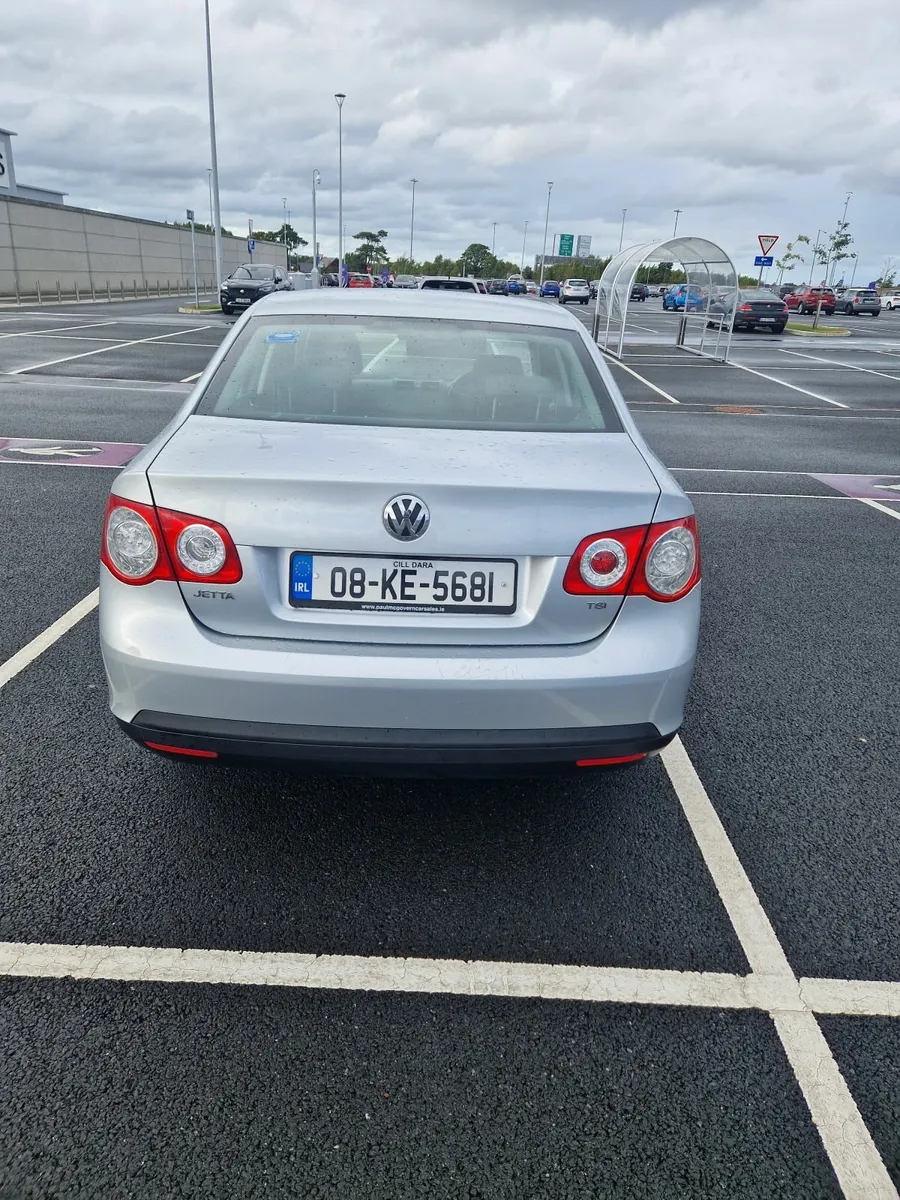 Volkswagen Jetta 2008 - Image 4