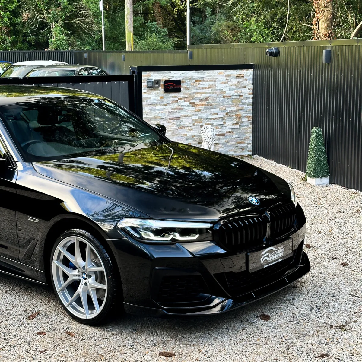 2022 (222)  BMW 530e M-SPORT  290BHP LCI - Image 4