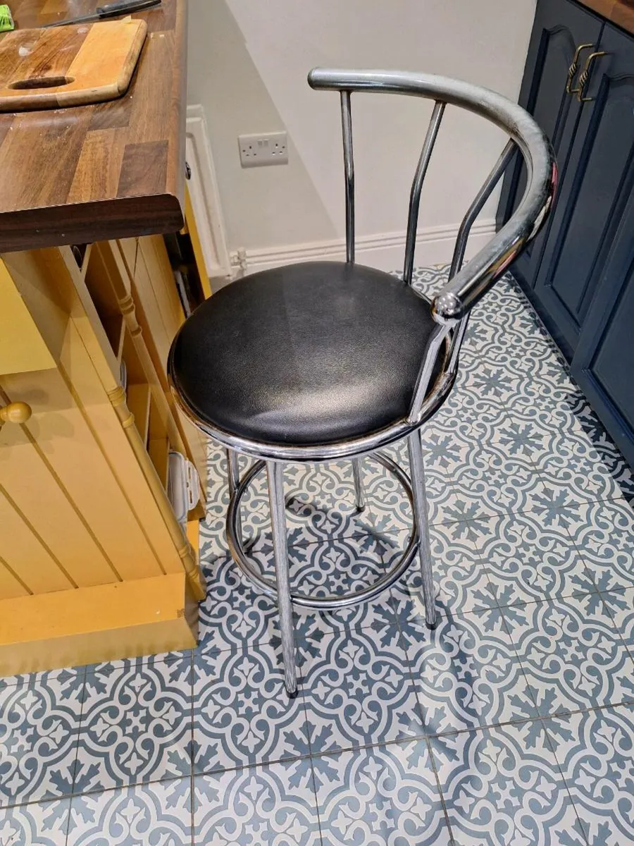 Breakfast high stool - Image 1