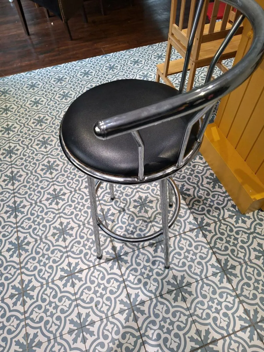 Breakfast high stool - Image 3