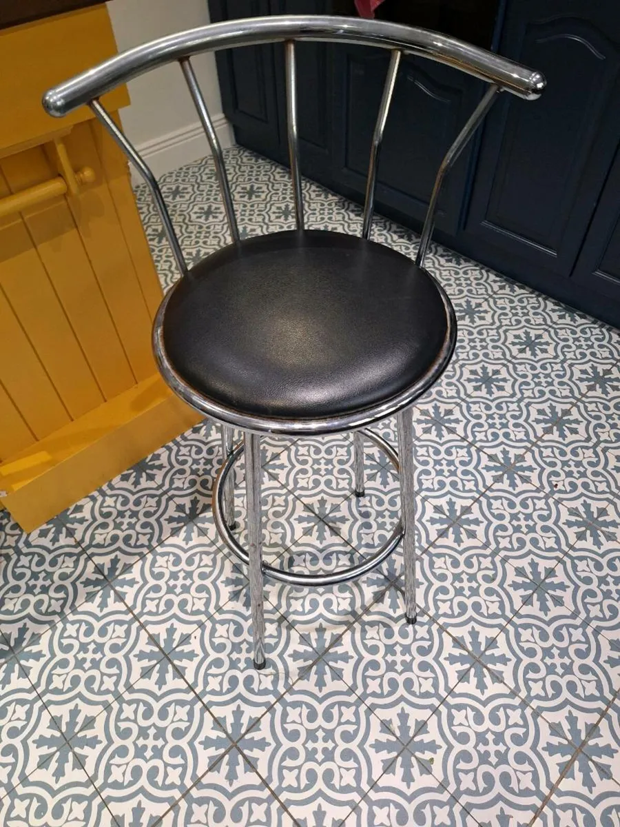 Breakfast high stool - Image 4