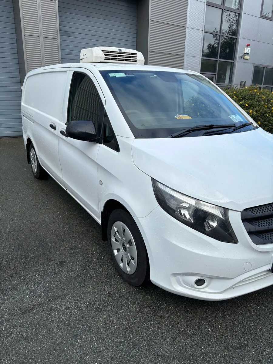 Van - Image 2