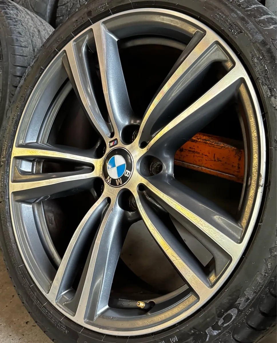 19” Genuine BMW MSport Alloys - Image 4